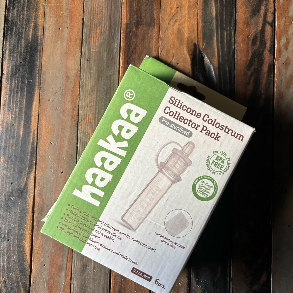 🔹Haakaa Silicone Colostrum Collector Pack